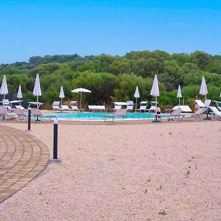 Rocce Rosse Ξενοδοχείο με διαμερίσματα 3*