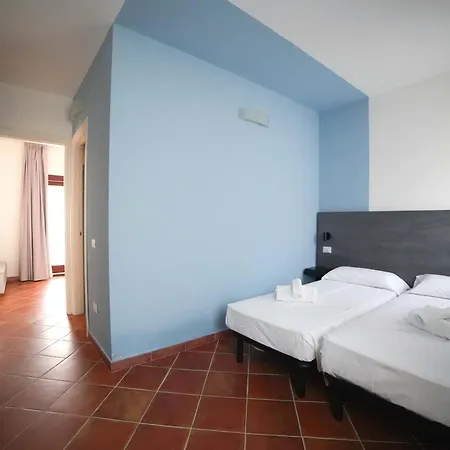 Residence Isola Rossa アパートホテル